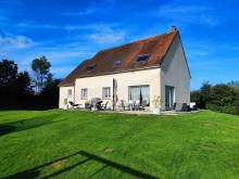 Maison avec jardin, 6 chambres à 10 minutes d'Argentan 61200