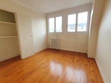 Appartement F4 à vendre avec parking ARGENTAN Centre-ville, proche de la gare 